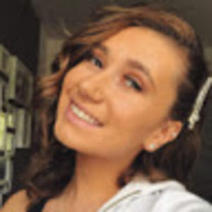 Meet your Posher, Gaby